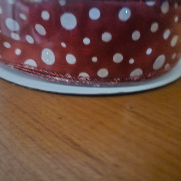 Red Wire Edged Ribbon - Picture 2 of 5